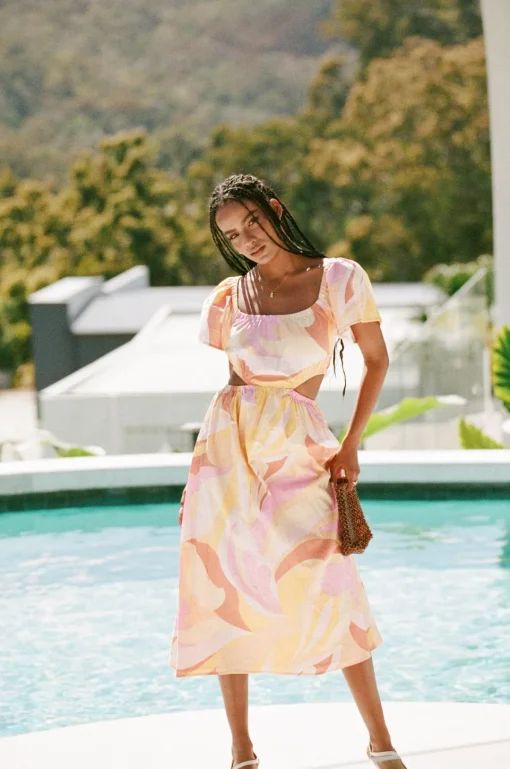 Fashion SABO Ezzy Midi Dress