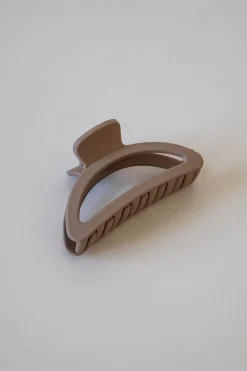 Shop SABO Laurenne Claw Clip-Chocolate