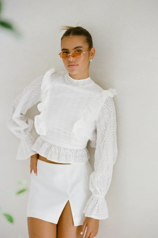 Best Sale SABO Nubia Top-Embroidered