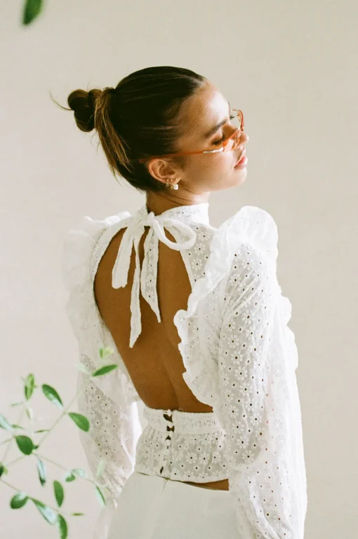 Best Sale SABO Nubia Top-Embroidered
