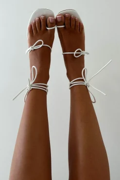 Outlet SABO Strappy Paz Heels-White